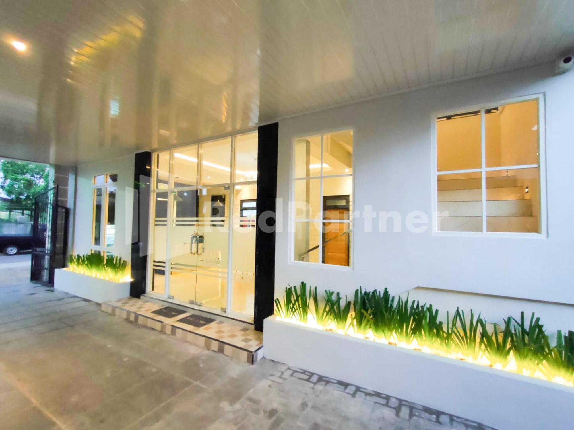 The Paragon Hotel Cilacap Redpartner Екстер'єр фото