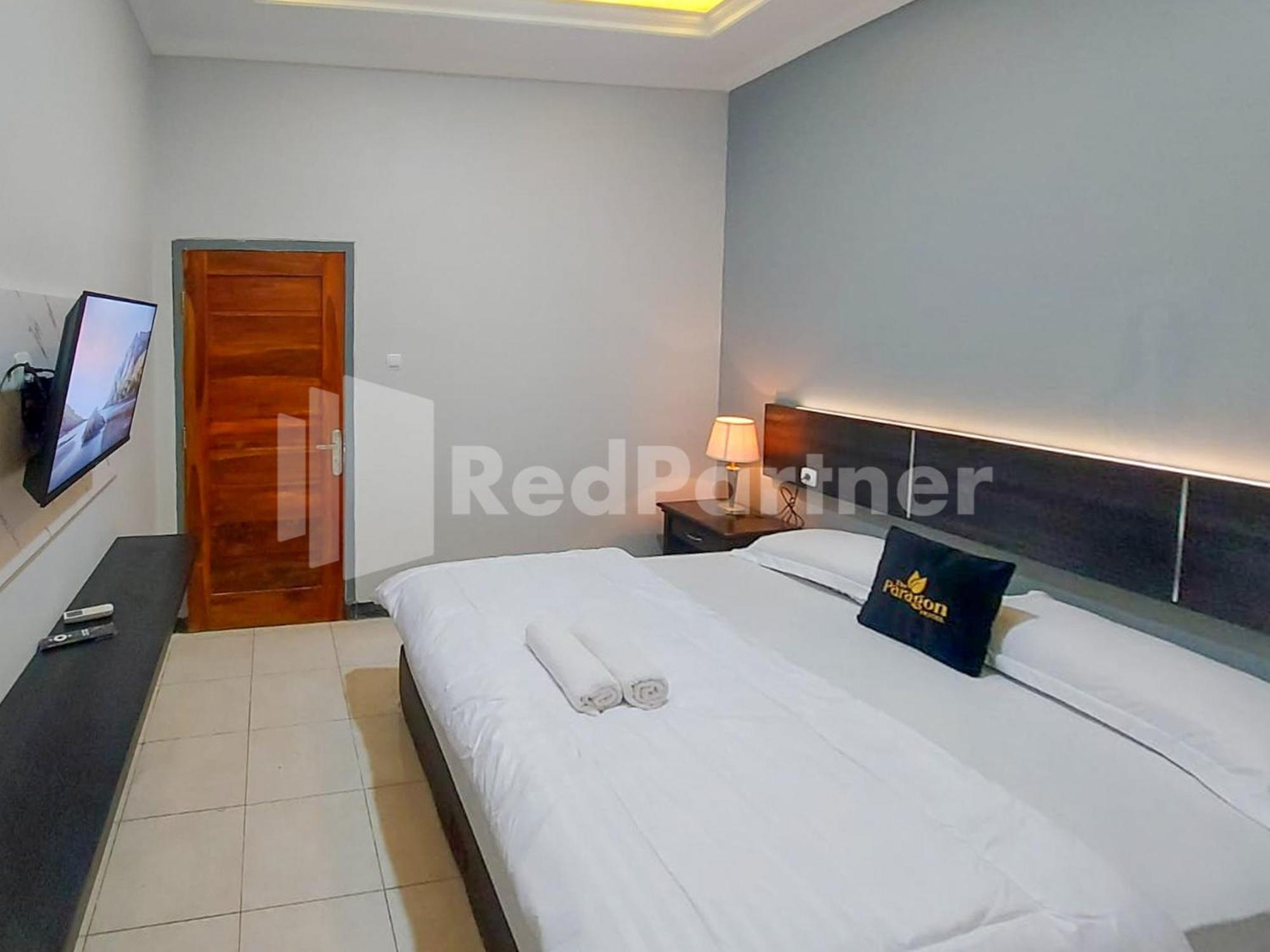 The Paragon Hotel Cilacap Redpartner Екстер'єр фото